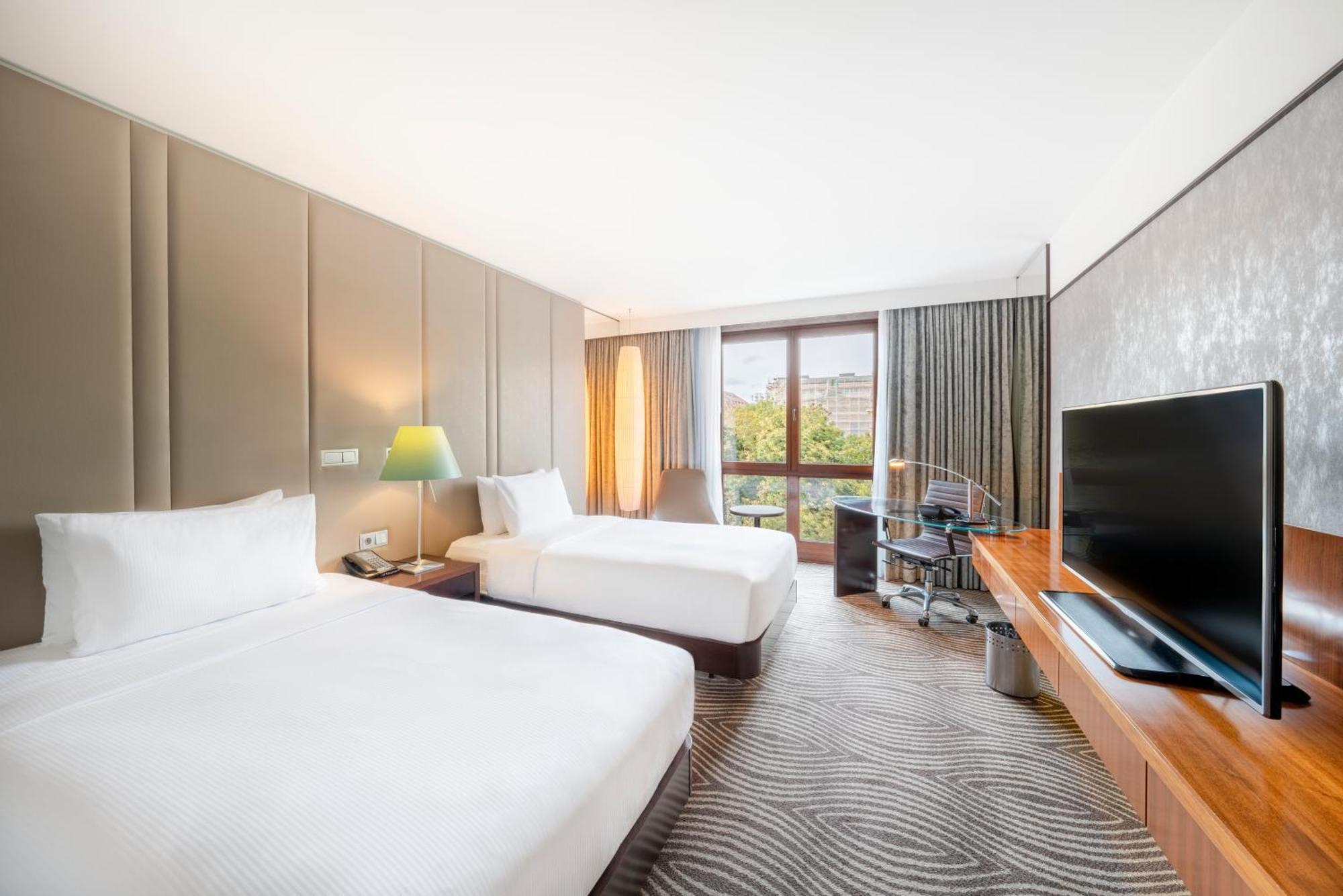 Hilton 5*